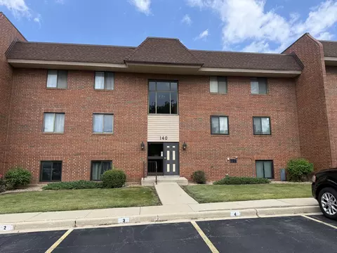 140 E Fountainview Ln #2B, Lombard, IL 60148