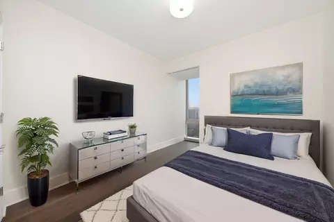 Bedroom - 363 E Wacker Dr #2702, Chicago, IL 60601 photo 1 of 5