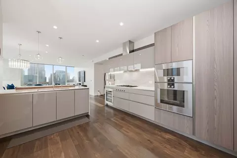 Kitchen - 363 E Wacker Dr #2702, Chicago, IL 60601 photo 1 of 5