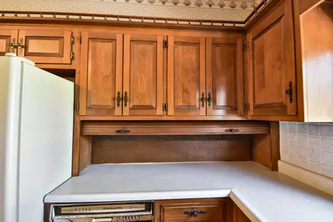Kitchen - 620 Mason St, Chenoa, IL 61726 photo 4 of 6