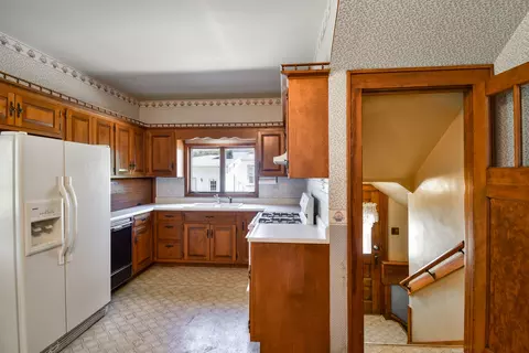 Kitchen - 620 Mason St, Chenoa, IL 61726 photo 1 of 6