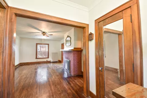 Entry Way - 620 Mason St, Chenoa, IL 61726 photo 1 of 9