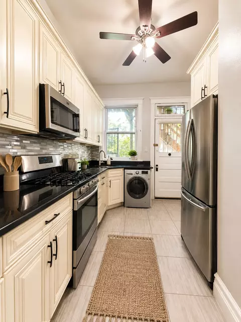 1359 E 57th St #1, Chicago, IL 60637 photo 11