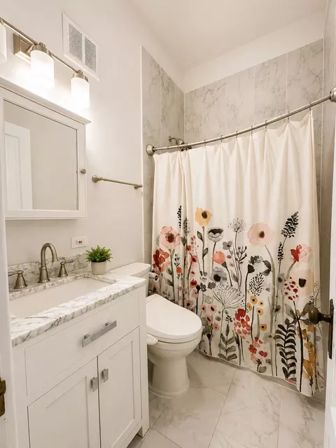 1359 E 57th St #1, Chicago, IL 60637 photo 12