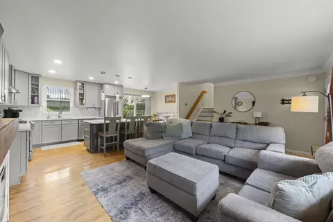 Other - 963 Hyacynth Ln, Bartlett, IL 60103 photo 2 of 6