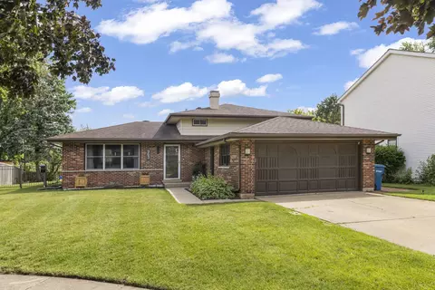 963 Hyacynth Ln, Bartlett, IL 60103