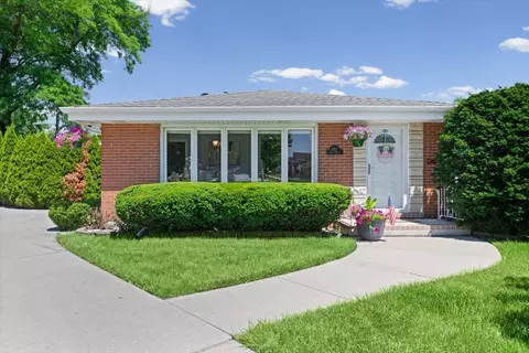 4417 N Paris Ave, Norridge, IL 60706