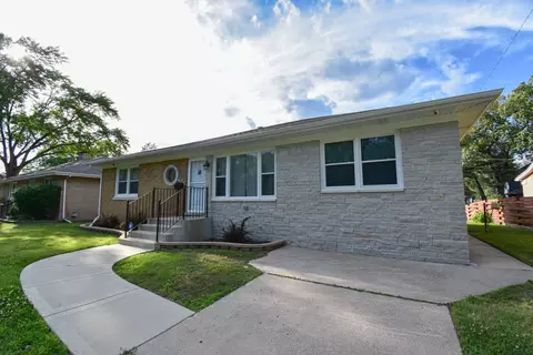 36 159th St, Calumet City, IL 60409