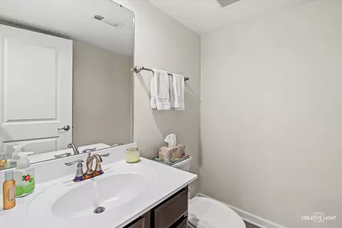 Bath - 12923 Cypress Ln, Plainfield, IL 60585 photo 5 of 5
