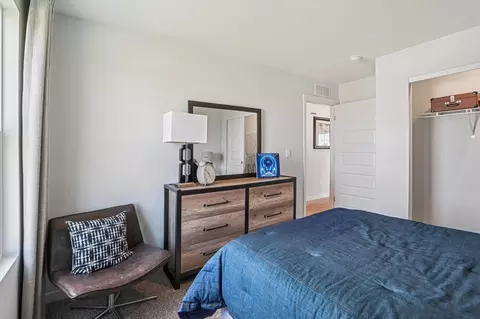 Bedroom - 6717 Applegate Dr, Plainfield, IL 60586 photo 2 of 8
