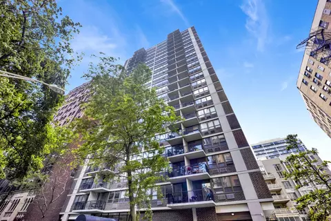2740 N Pine Grove Ave #9B, Chicago, IL 60614