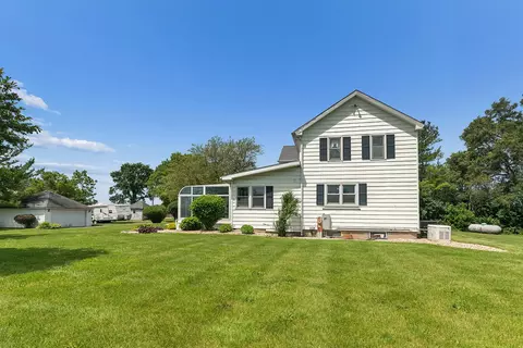 Exterior - 27412 S Kuersten Rd, Monee, IL 60449 photo 10 of 15