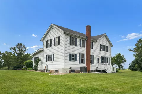 Exterior - 27412 S Kuersten Rd, Monee, IL 60449 photo 9 of 15