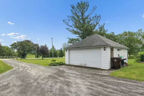 Exterior - 27412 S Kuersten Rd, Monee, IL 60449 photo 12 of 15
