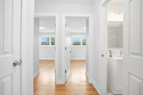 Entry Way - 11659 S Ada St, Chicago, IL 60643 photo 4 of 5