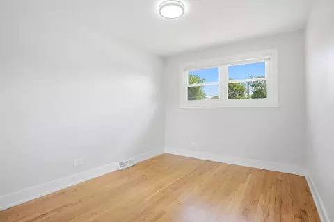 Bedroom - 11659 S Ada St, Chicago, IL 60643 photo 1 of 5