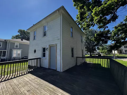 302 E Prospect St, Kewanee, IL 61443 photo 6