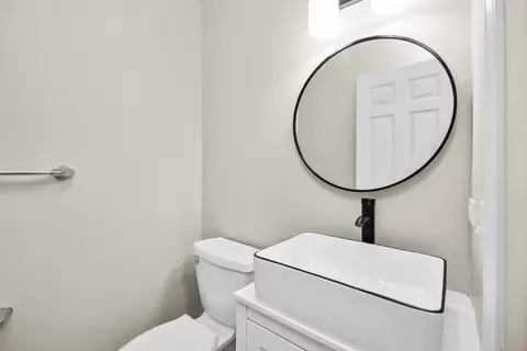Bath - 1815 Crain St, Evanston, IL 60202 photo 1 of 3
