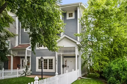 1815 Crain St, Evanston, IL 60202