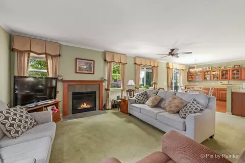 Living - 1028 Draper Rd, Mchenry, IL 60050 photo 1 of 2
