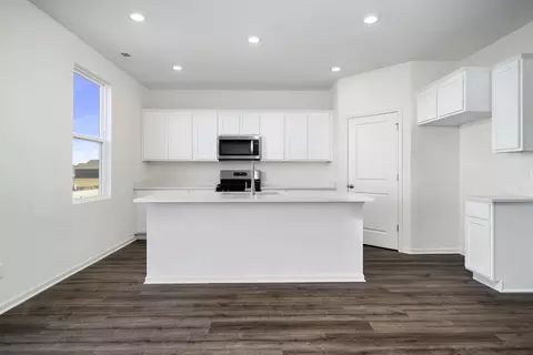 Kitchen - 6722 Applegate Dr, Plainfield, IL 60586 photo 7 of 8