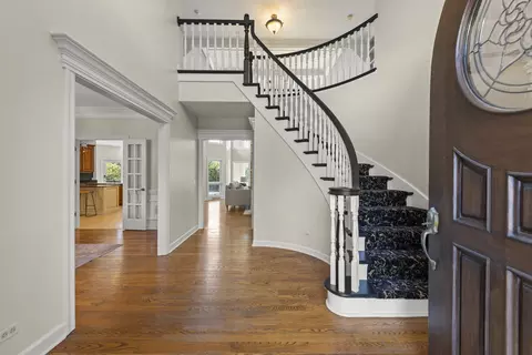 Entry Way - 1 S370 Winfield Rd, Wheaton, IL 60189 photo 1 of 8