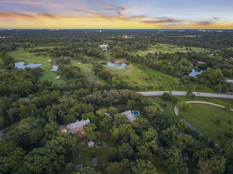 View/Area - 1 S370 Winfield Rd, Wheaton, IL 60189 photo 3 of 6