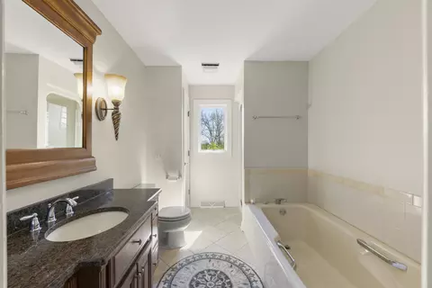 Bath - 1 S370 Winfield Rd, Wheaton, IL 60189 photo 5 of 9