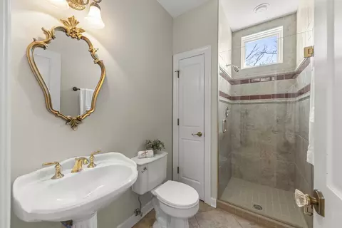 Bath - 1 S370 Winfield Rd, Wheaton, IL 60189 photo 1 of 9