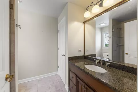 Bath - 1 S370 Winfield Rd, Wheaton, IL 60189 photo 7 of 9