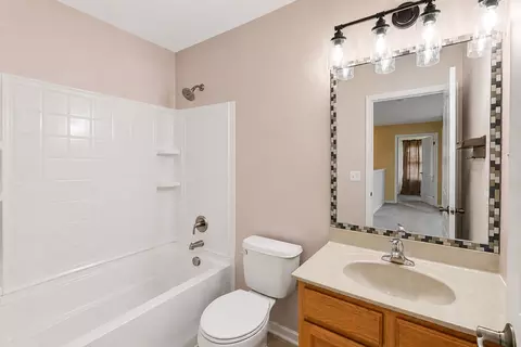 1515 Eagle Bluff Dr, Bourbonnais, IL 60914 photo 11