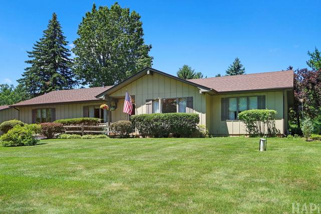 1702 Breezy Lawn Rd, Spring Grove, IL 60081