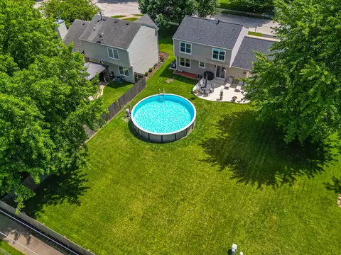 View/Area - 3020 Middlebury Ct, Aurora, IL 60504 photo 1 of 2