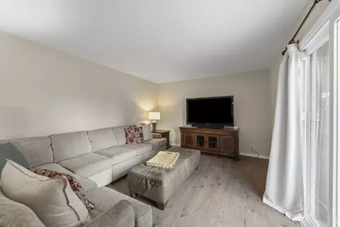Other - 3020 Middlebury Ct, Aurora, IL 60504 photo 3 of 6