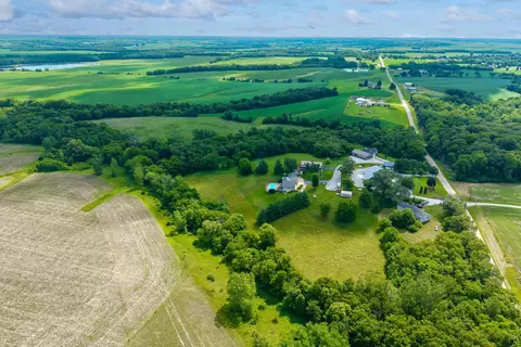 View/Area - 1698 100th Ave, Aledo, IL 61231 photo 6 of 10