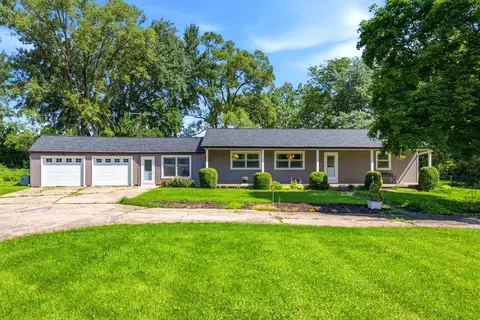 551 Rance Rd, Oswego, IL 60543