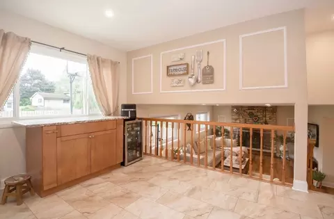 Entry Way - 1909 E Maya Ln, Mount Prospect, IL 60056 photo 3 of 3