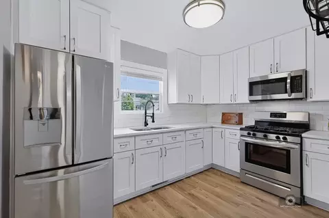 Kitchen - 707 E 9th St, Lockport, IL 60441 photo 3 of 3