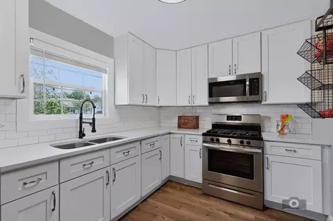 Kitchen - 707 E 9th St, Lockport, IL 60441 photo 1 of 3