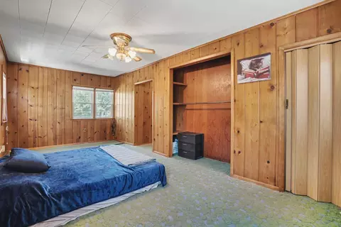 Bedroom - 15660 Ebson Rd, Fulton, IL 61252 photo 2 of 6