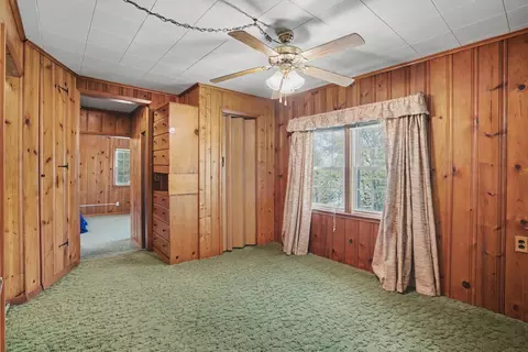 Bedroom - 15660 Ebson Rd, Fulton, IL 61252 photo 4 of 6