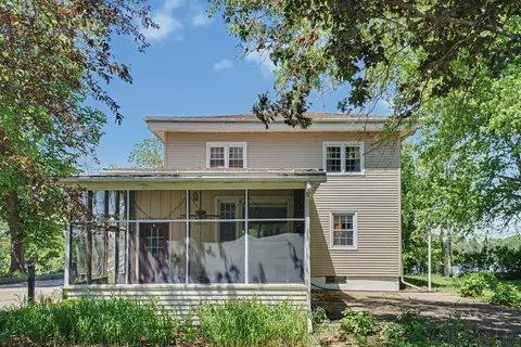 Exterior - 15660 Ebson Rd, Fulton, IL 61252 photo 6 of 8