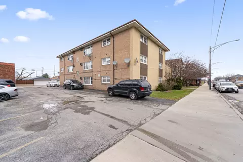 3848 W 47th St #2SE, Chicago, IL 60632