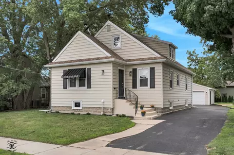 170 E Church St, Coal City, IL 60416