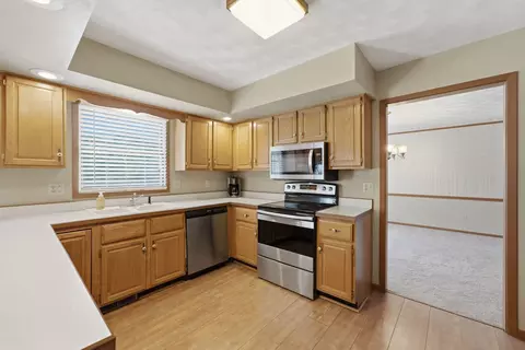 Kitchen - 3610 73rd St, Moline, IL 61265 photo 2 of 2