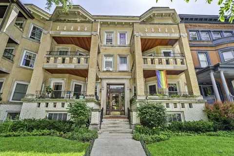 5437 S Hyde Park Blvd #3S, Chicago, IL 60615