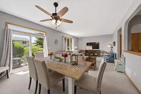 Dining - 11035 Quail Dr, Mokena, IL 60448 photo 2 of 3