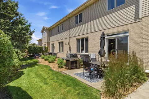 Exterior - 11035 Quail Dr, Mokena, IL 60448 photo 3 of 3