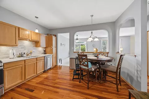 Kitchen - 11035 Quail Dr, Mokena, IL 60448 photo 3 of 4