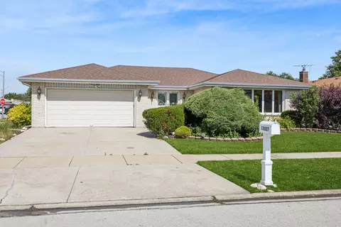 15527 Heather Ct, Orland Park, IL 60462
